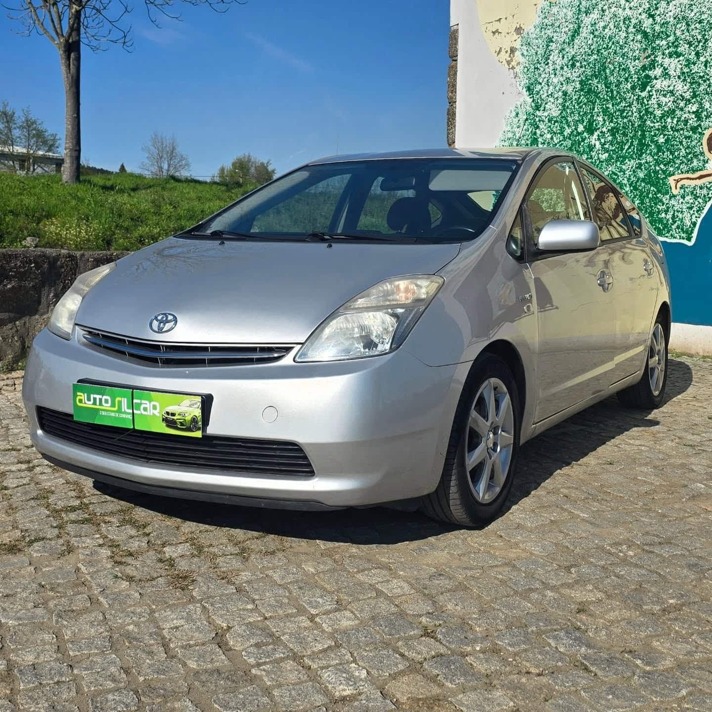 TOYOTA PRIUS usado para Braga